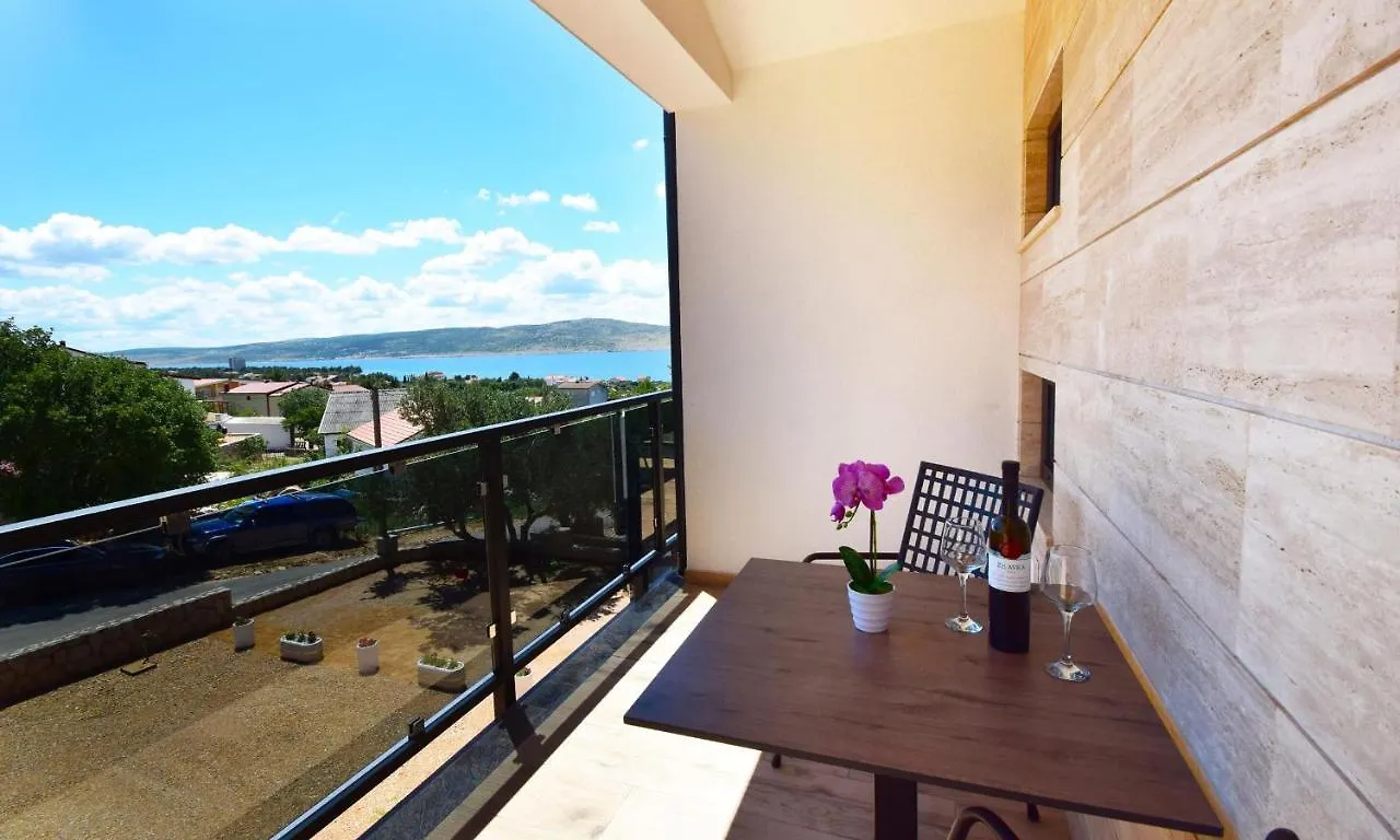Villa Apartments Filip Starigrad Paklenica Gasthuis