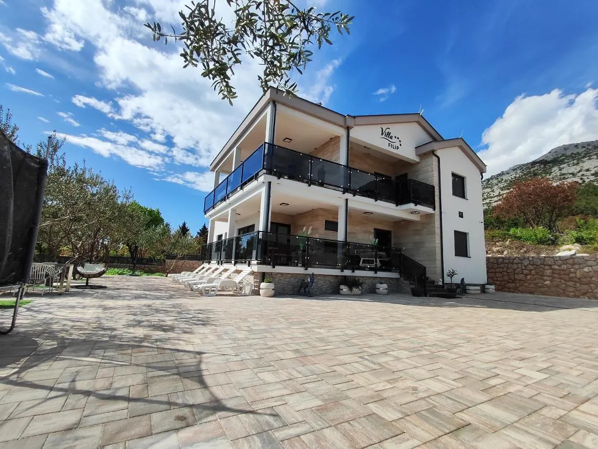 Villa Apartments Filip Starigrad Paklenica