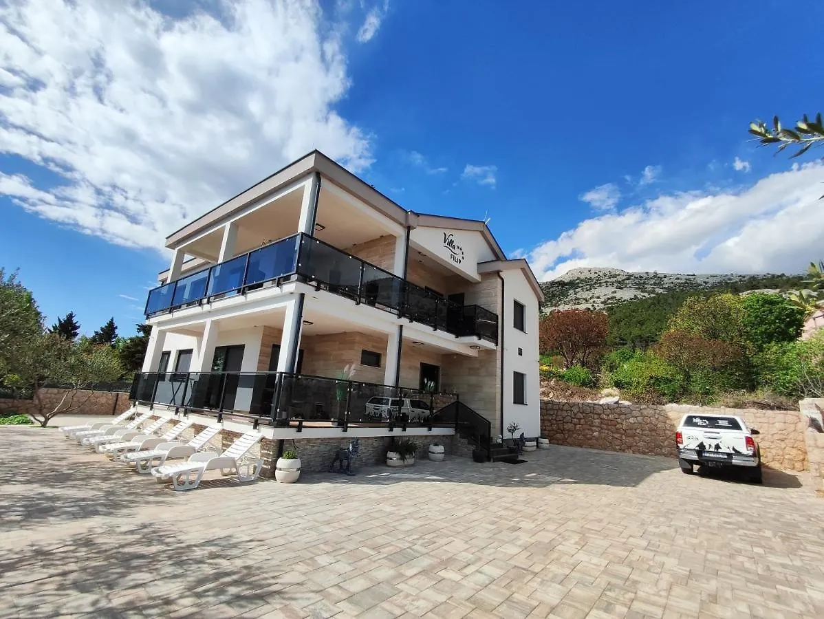 Villa Apartments Filip Starigrad Paklenica Kroatië